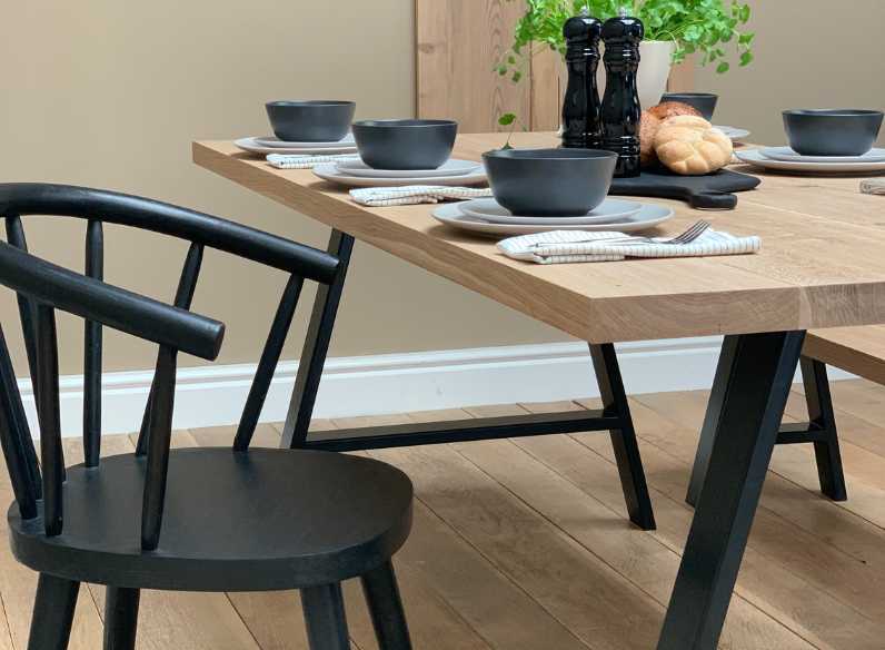 Buying a Dining Table: Find the Perfect Fit for your home.