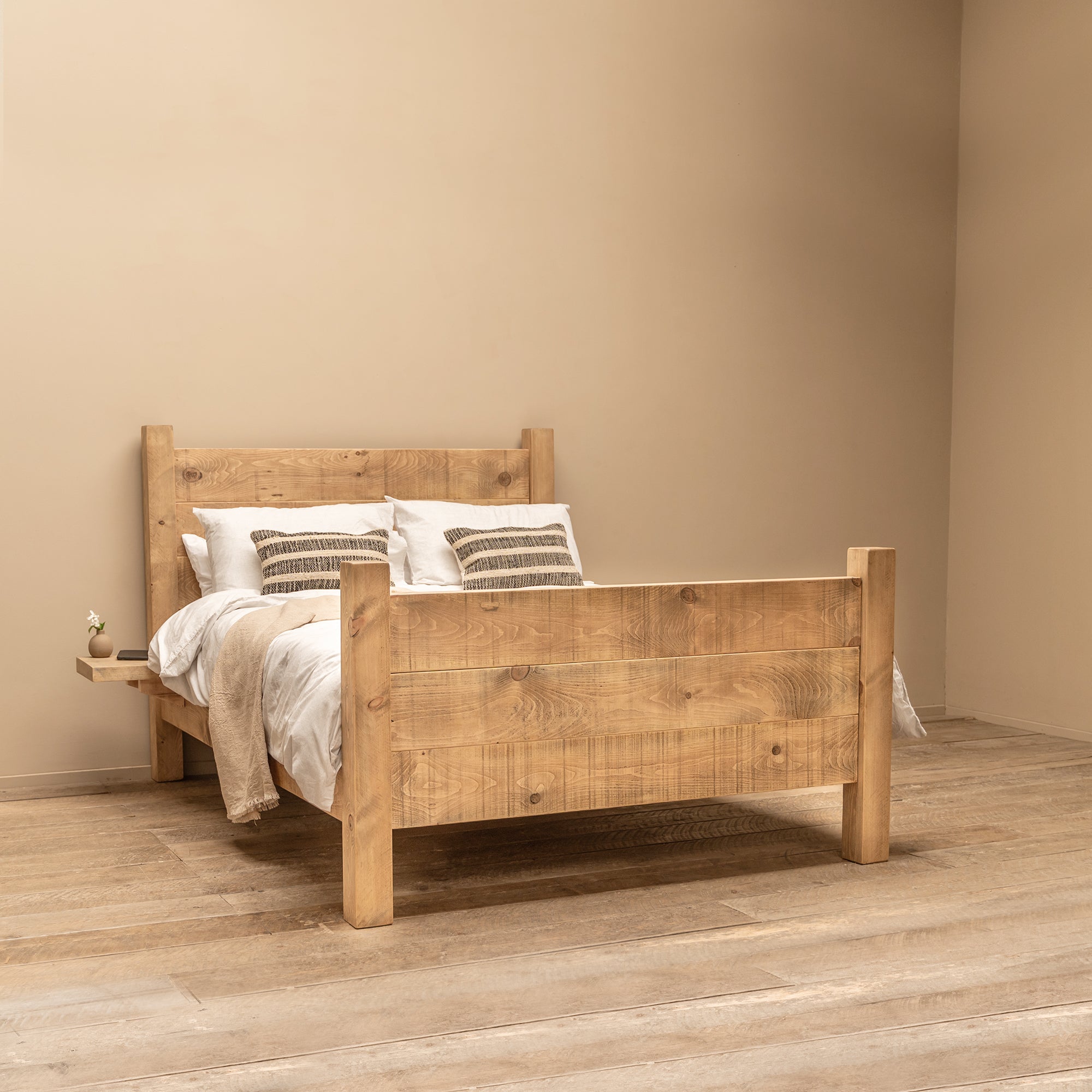 Low wood online bed frame full